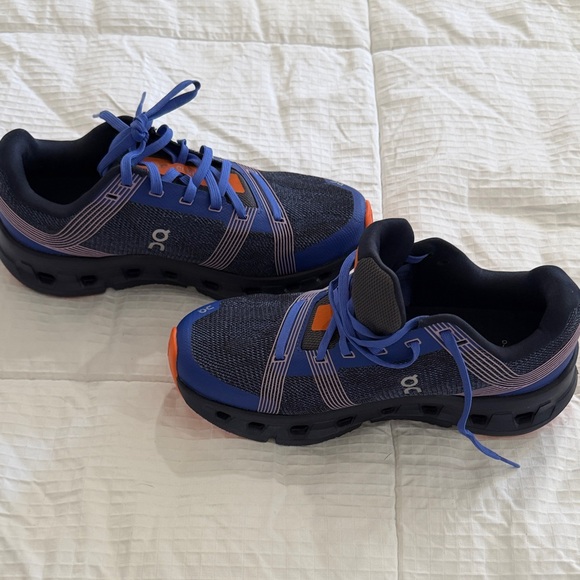 ON Cloudgo Running Shoes - Blue and Orange - Picture 7 of 9